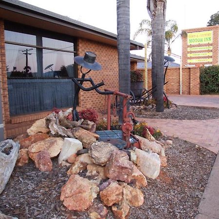 Cobar Town & Country Motor Inn 외부 사진